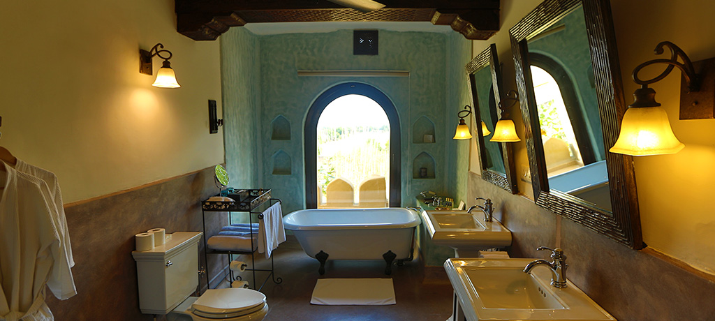 Asia India Rajasthan Mihir Garh Alishan Suite Bathroom 2