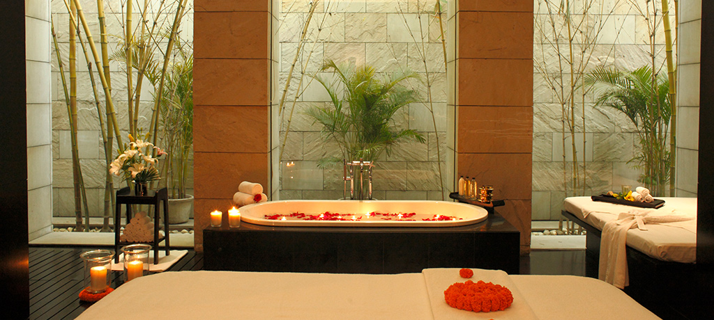 India New Delhi the Lodhi Spa Treatment Room