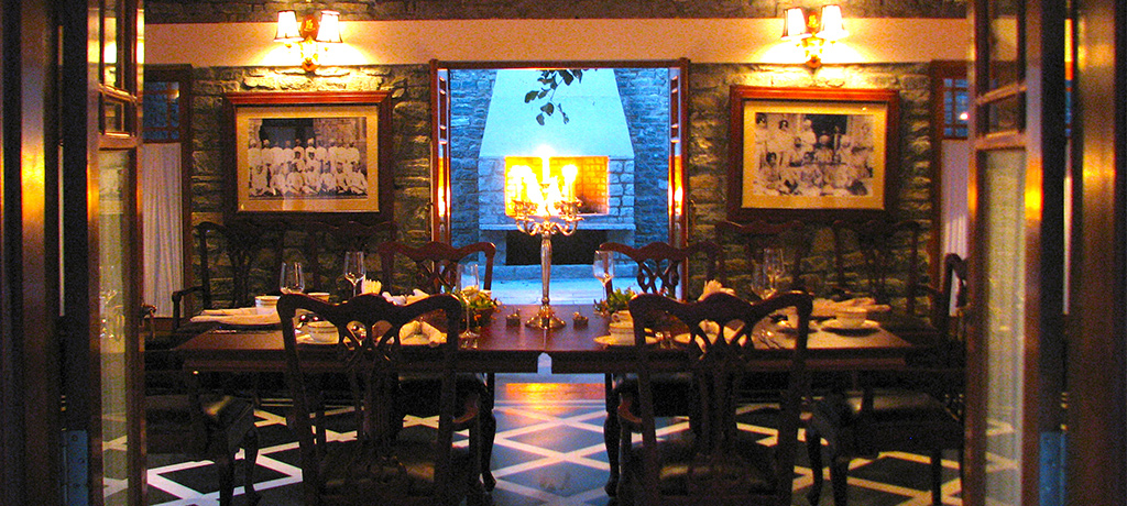 India Rajasthan The Mountbatten Lodge dining