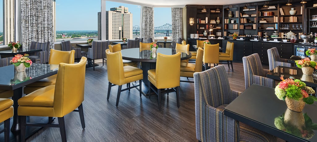 US New Orleans Windsor Court Hotel Lounge