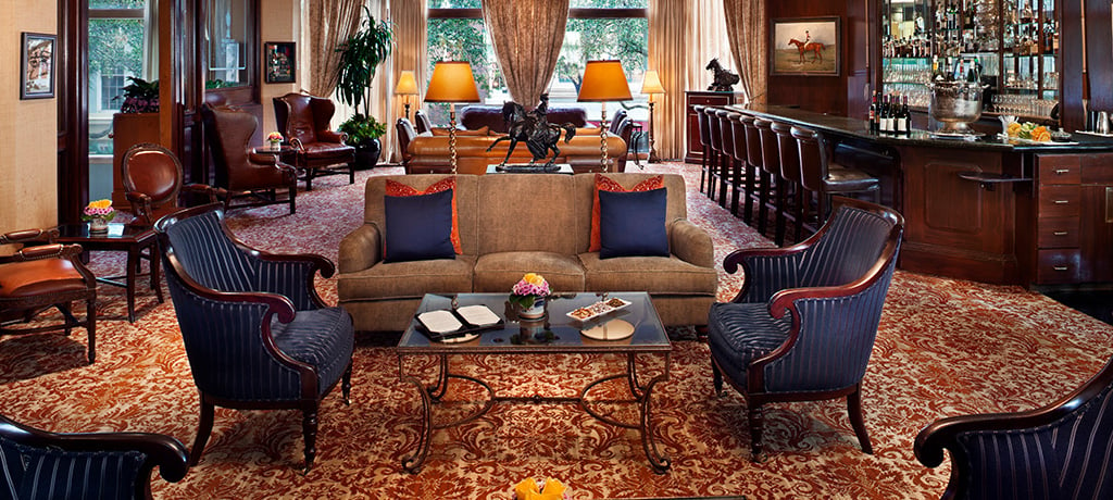 US New Orleans Windsor Court Hotel Lounge